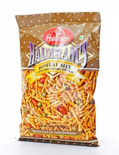 Смесь Халдирамс Бомбей Микс (Haldiram's Bombay Mix A Mild Spicy Blend Of Crips Noodles, Lentils&Nuts), 200г