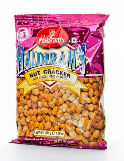 Арахис в хрустящей оболочке Халдирамс Нат Крекер (Haldiram's Nut Cracker Spicy Coated Fried Peanuts), 200г